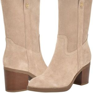 Tommy Hilfiger Theal Midshaft Boot size 6
New in Box